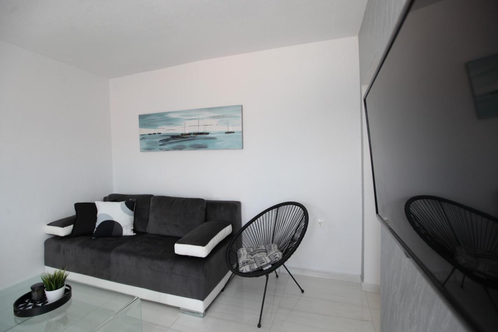 Apartment With Terrace And Sea View - Lucic Trogir Eksteriør bilde